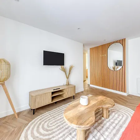 Le Peace Space - Proche Disneyland Apartman